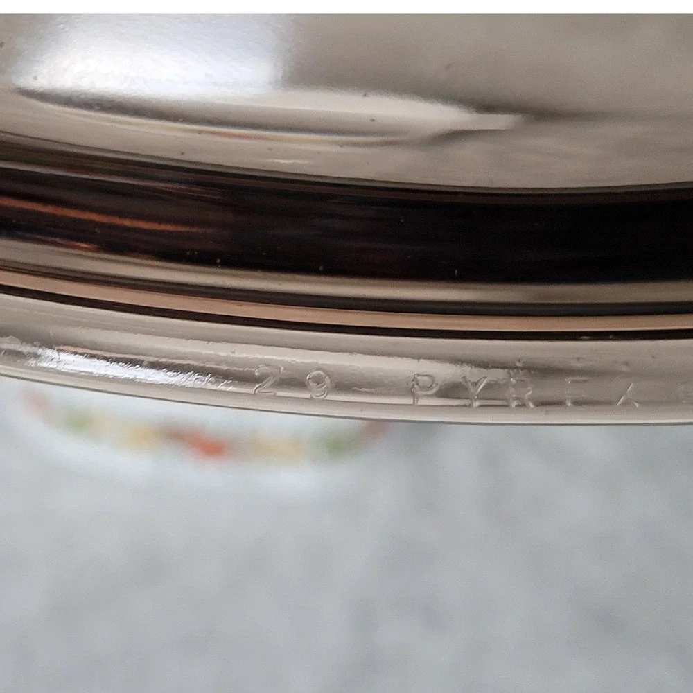 Corning Ware La Marjolaine 2 Quart Casserole Dish A-2-B with Pyrex Amber Lid